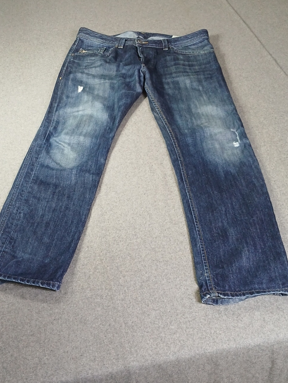 Diesel Men's Straight Jeans in Faded Blue Denim 32 x 29.5